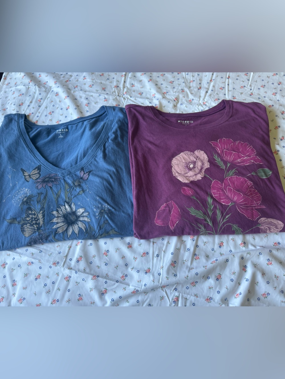 torrid Floral Butterfly Tee Set in Blue and Purple